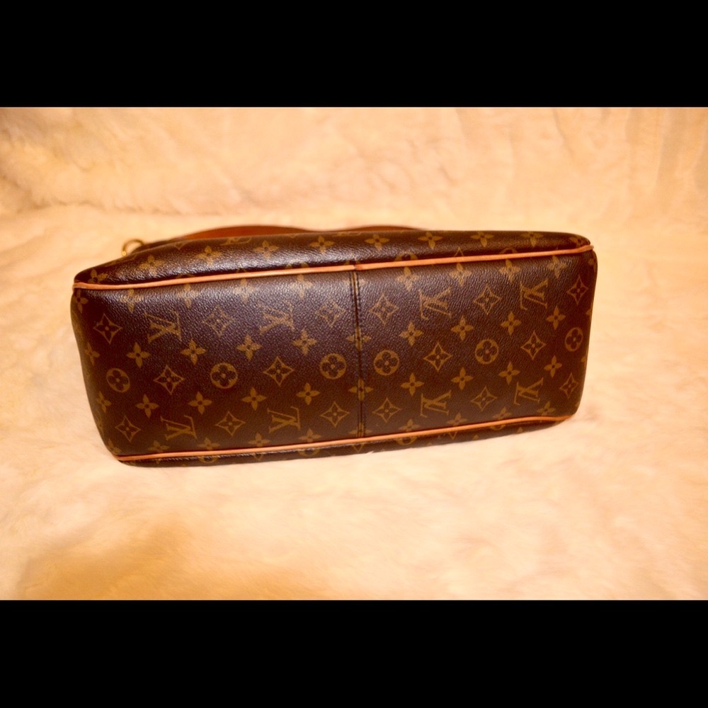 Authentic Louis Vuitton Delightful MM - Picture 9 of 10